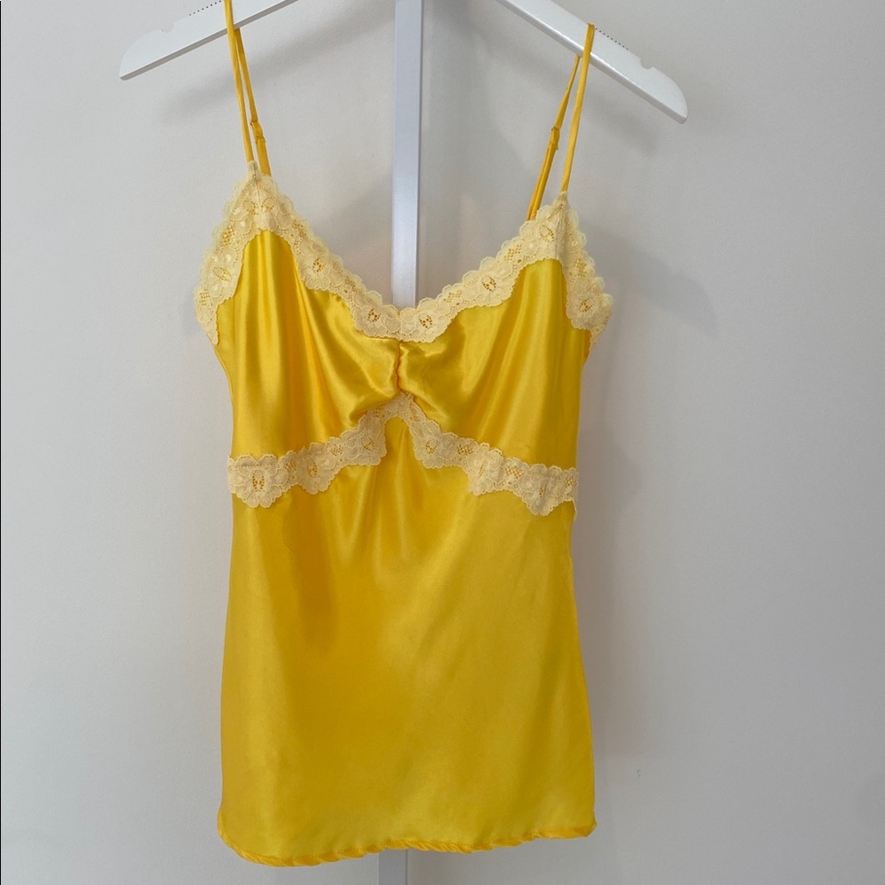 SWEETEES YELLOW SILK SPANDEX CAMI SMALL NWOTS!